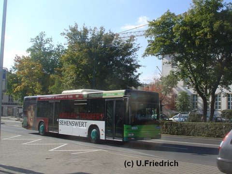 Werbung für Brillen Trabert gab es - in anderer Form - auch in den 90er Jahren, und zwar auf Wagen 20, einem O 305 aus dem Jahre 1983