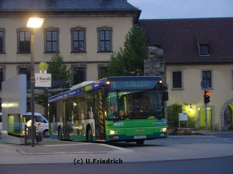 Am gleichen Tag am Stadtschloß, als es dämmerte
