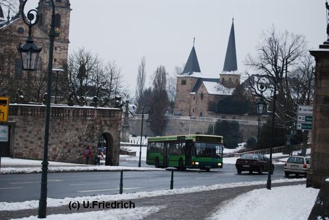 Winterliches Wetter im Januar 2010: Auf Linie 6 nach Marbach vorbei an der Michaelskirche