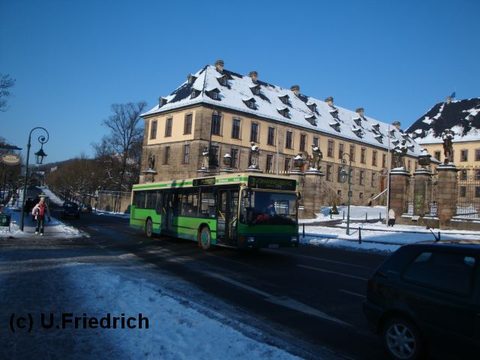 Gut ein halbes Jahr später vor winterlicher Kulisse