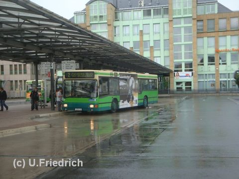 Im Juni 2009 mit Trafficboard für Licher Bier am ZOB, die letzte Aufnahme aus seiner Einsatzzeit in Fulda, die mit der Ausmusterung im Frühjahr 2010 e