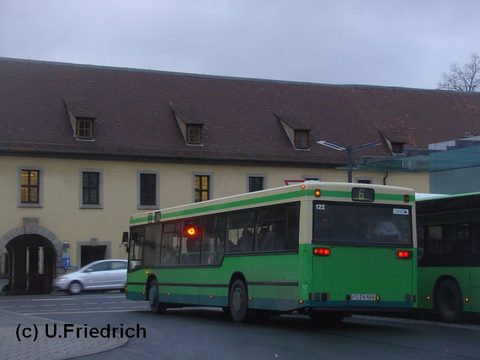 Bei der Abfahrt am Stadtschloß