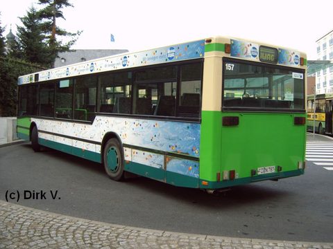 Im November 2007 fiel dann auf, daß der Bus offensichtlich eine neue Heckklappe bekommen hat