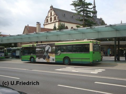 Im Juni und Juli 2009 mit Trafficboard für Licher Bier, hier Anfang Juli auf Linie 4 am Stadtschloß