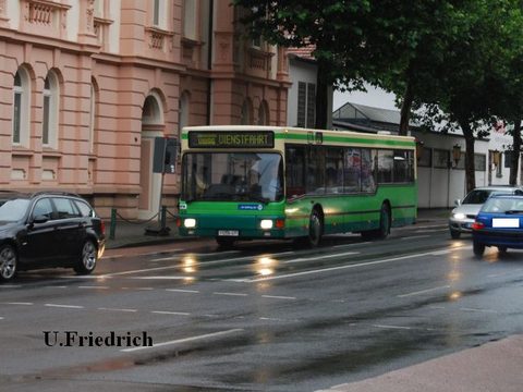 Umleitung durch die Leipziger Straße bei Regenwetter im August 2010