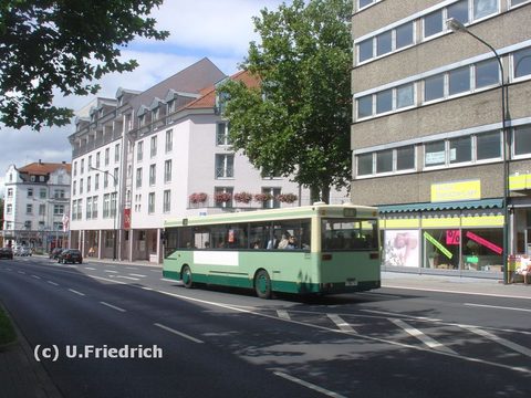 ... Und da haben wir den Schatten auch bereits wieder verlassen und sind im schönsten Sonnenschein