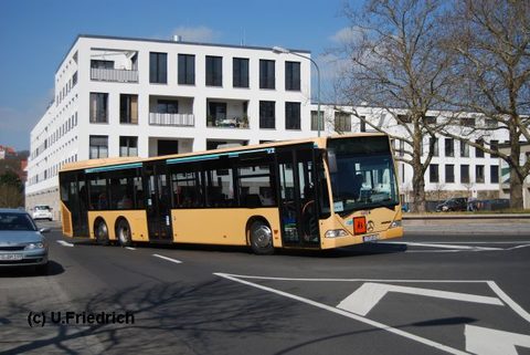 FD-UB 31, ein Citaro L im Sonnenschein eines Märztages am Heinrich von Bibra Platz