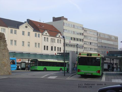 Gleich zwei Urbino U12 im Februar 2006 am Stadtschloß