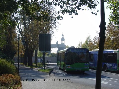 Im Oktober 2006 bei herbstlich-buntem Laub wieder unterwegs nach Niesig