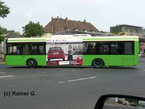 *neu Von Rainer bei der Abfahrt vom ZOB auf Linie 3 erwischt: Der Bus ist, ebenso wie FD-N 953 / Funk 165 seit Juli 2010 mit einem TrafficBoard für da