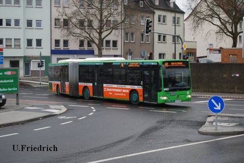 *neu Im Februar 2013 bim Einbiegen in die Petersberger Straße