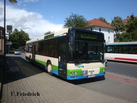 Dagegen entstand diese Aufnahme 2009 vor dem Bahnhof in Hünfeld