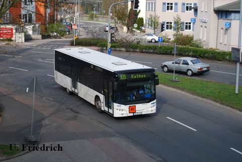 Ebenfalls in Bad Hersfeld: Im Einsatz auf Linie 335 nach Kathus im April 2012