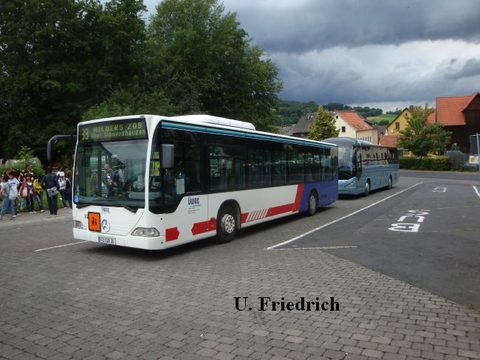 ... unter einem dunklen Himmel
