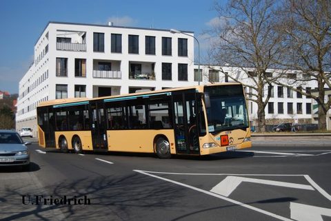 Im März 2011 im Schulbusverkehr am Heinrich-von-Bibra Platz