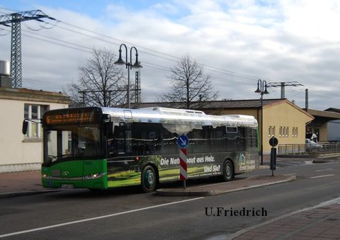 *neu Ende Dezember war der Bus dann mit Werbung für Holzbau Ernst ausgestattet und im Stadtbusverkehr eingesetzt, hier auf Linie 6